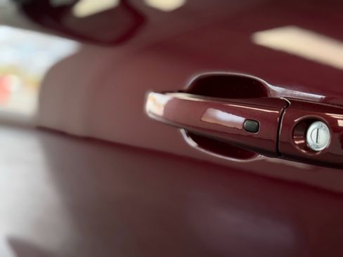 Used 2018 Dodge Durango SXT w/ 3rd Row Seating Group image 12