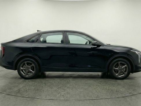Used 2025 Kia K4 FWD image 11