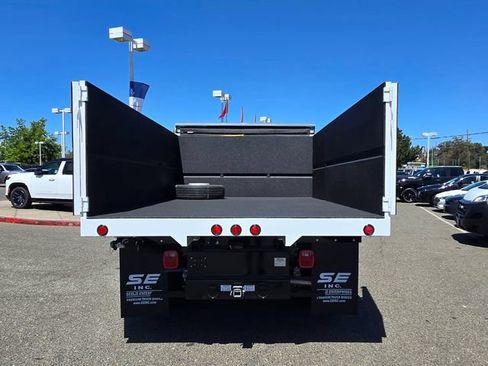 New 2026 RAM 5500 Tradesman w/ Chrome Appearance Group AWD/4WD image 21