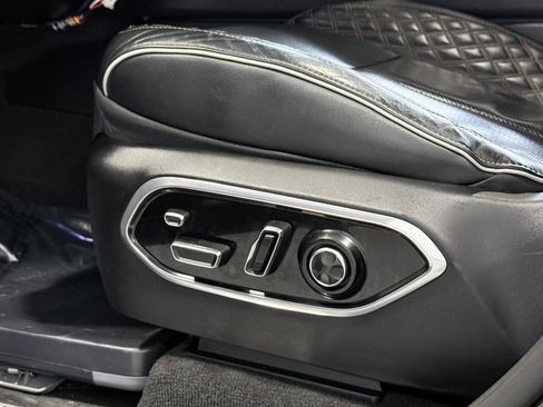 Certified 2023 Jeep Grand Cherokee L Summit w/ Advanced Protech Group IV image 26