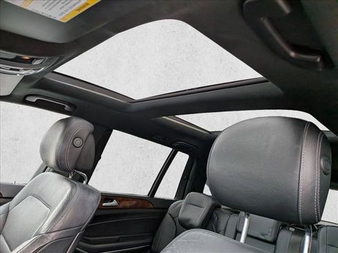 Used 2018 Mercedes-Benz GLS 550 4MATIC image 10