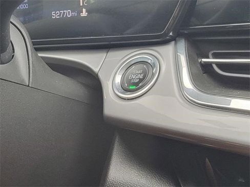 Certified 2024 Chevrolet Trax LT w/ Driver Confidence Package image 29