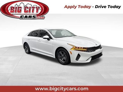 Used 2021 Kia K5 LXS image 1