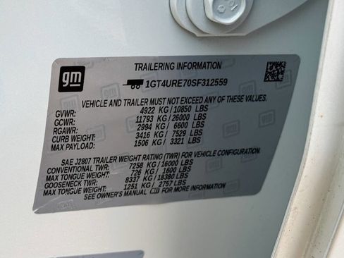 Used 2025 GMC Sierra 2500 Denali w/ Technology Package image 29