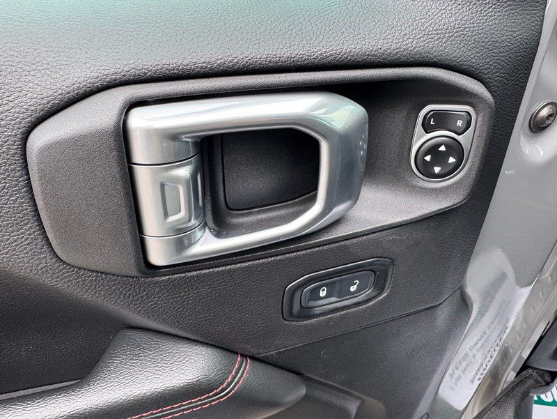 Used 2021 Jeep Gladiator Rubicon AWD/4WD image 14