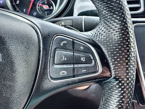 Used 2019 Mercedes-Benz GLE 400 4MATIC image 27