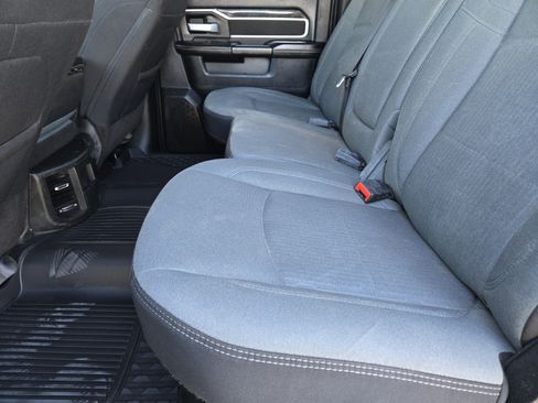 Used 2024 RAM 2500 Big Horn image 27