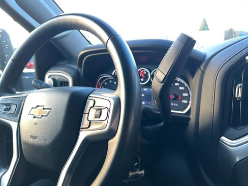 Used 2023 Chevrolet Silverado 2500 LT image 12