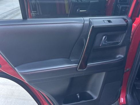 Used 2019 Toyota 4Runner TRD Off-Road Premium image 11