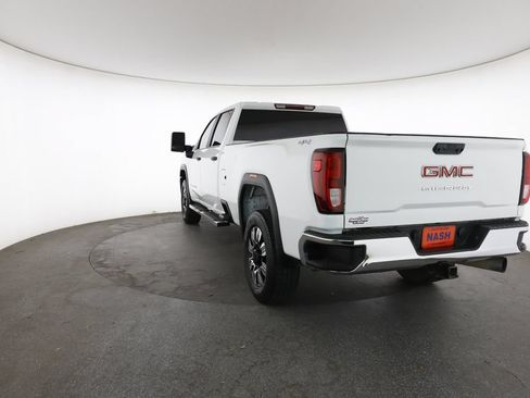 Used 2024 GMC Sierra 2500 Pro w/ Convenience Package AWD/4WD image 10