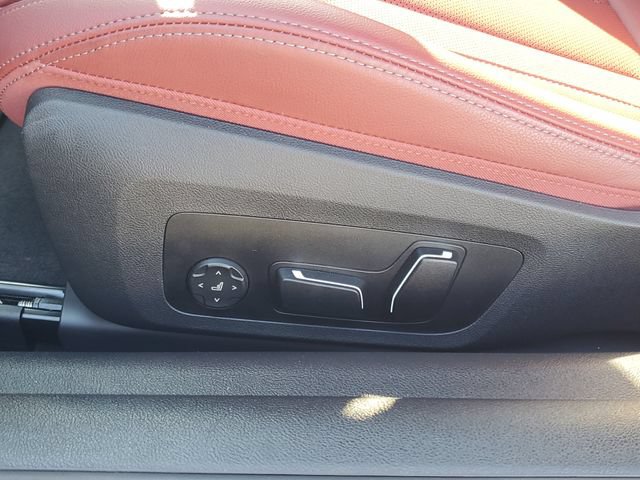 Used 2025 BMW 430i Convertible RWD image 17