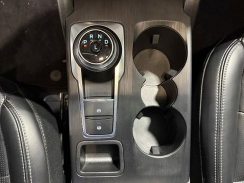 Used 2024 Ford Escape Platinum image 22