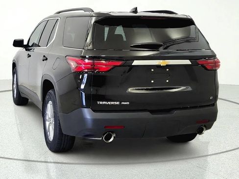 Used 2023 Chevrolet Traverse LT w/ LPO, Floor Liner Package AWD/4WD image 7