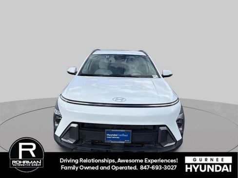 Certified 2024 Hyundai Kona SEL AWD/4WD image 3