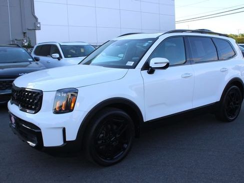 Used 2024 Kia Telluride SX X-Line AWD/4WD image 2