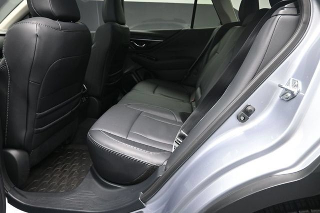 Used 2025 Subaru Outback Limited w/ Popular Package #2 AWD/4WD image 21