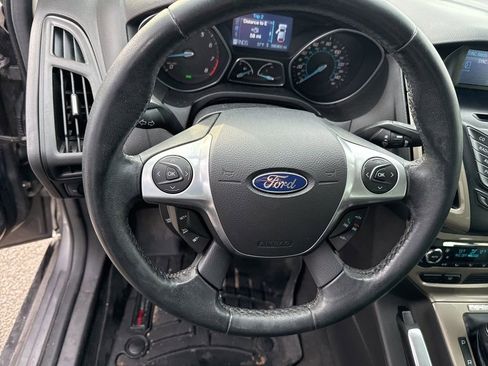 Used 2012 Ford Focus SEL image 12