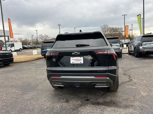 New 2026 Chevrolet Equinox ACTIV image 4