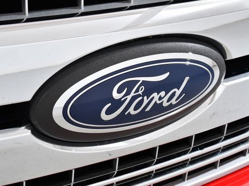 Used 2018 Ford F150 Lariat image 20