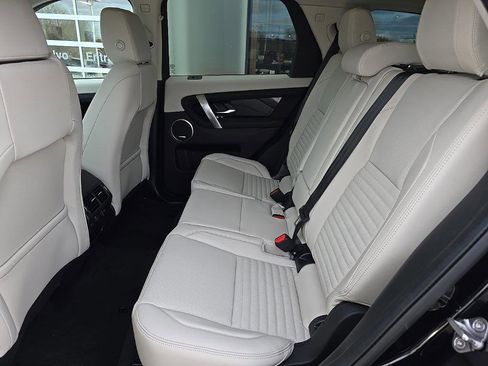 New 2025 Land Rover Discovery Sport S image 8