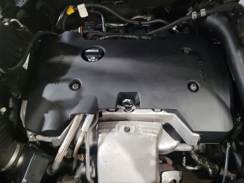 Used 2019 GMC Terrain Denali w/ Advanced Safety Package image 30