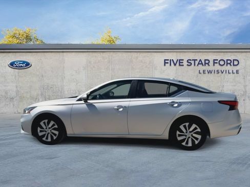 Used 2020 Nissan Altima 2.5 S FWD image 5