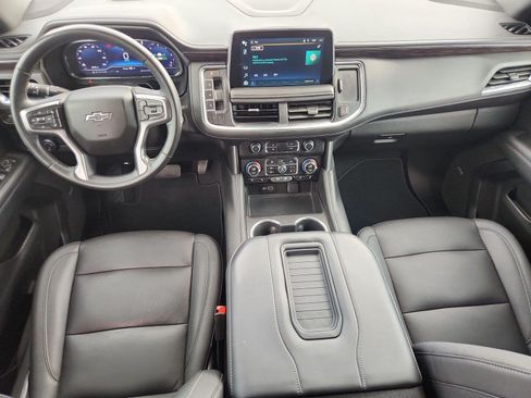 Certified 2024 Chevrolet Tahoe Z71 w/ Luxury Package AWD/4WD image 19