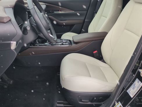 Used 2025 MAZDA CX-30 2.5 Turbo w/ Premium Package image 15