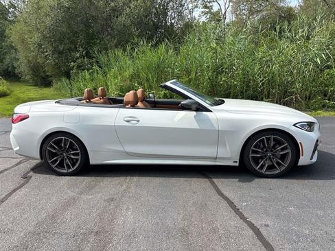 Used 2021 BMW M440i Convertible w/ Premium Package RWD image 2