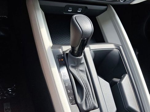 Used 2025 Honda Accord LX image 6