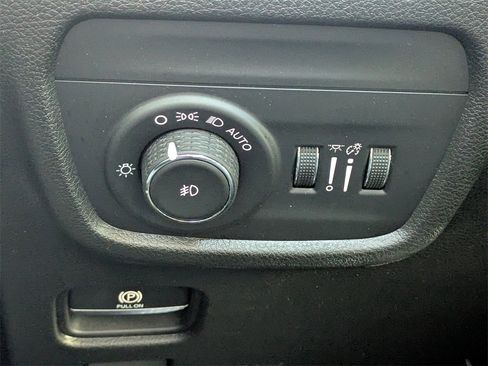 Used 2022 Jeep Grand Cherokee L Limited w/ Trailer Tow Group (B) image 26