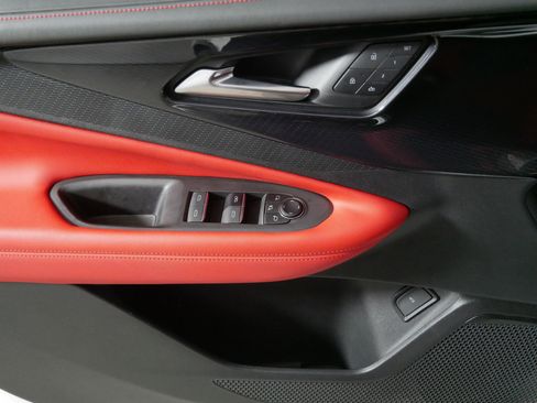 Used 2024 Chevrolet Blazer EV RS image 19