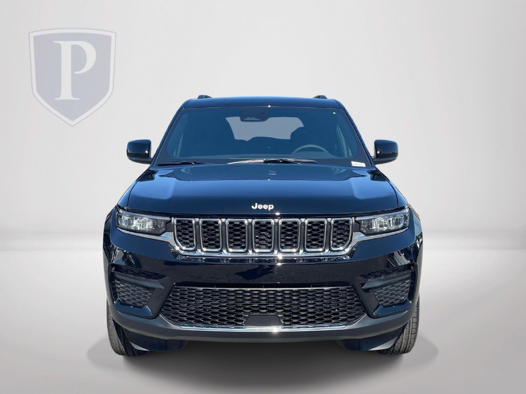 New 2027 Jeep Grand Cherokee 4WD image 3