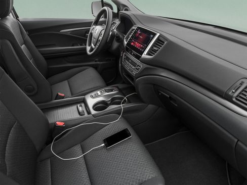 Used 2020 Honda Ridgeline Sport image 28