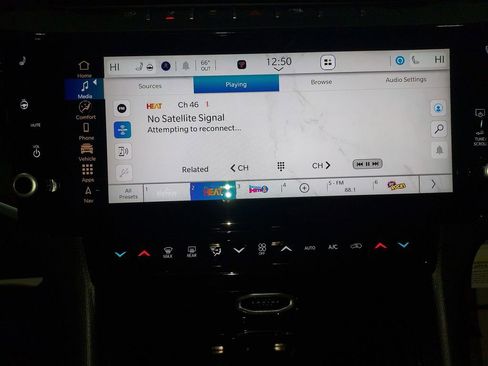 New 2026 Jeep Grand Cherokee Altitude image 22