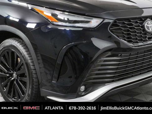 Used 2024 Toyota Highlander XSE FWD image 34