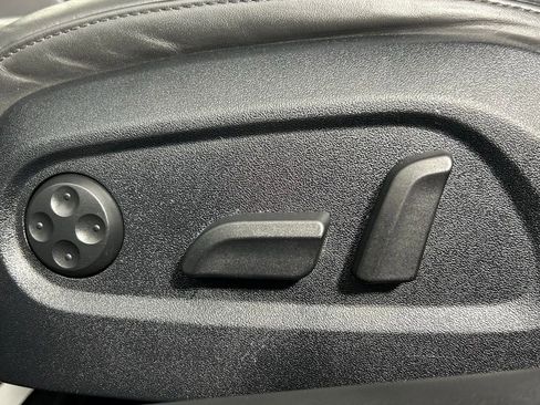 Used 2012 Audi R8 V10 image 27