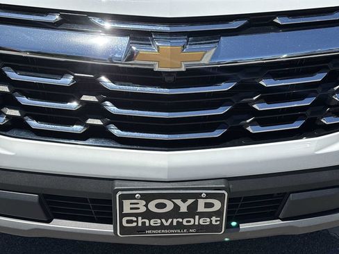 Used 2025 Chevrolet Equinox LT AWD/4WD image 31
