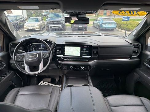 Used 2025 GMC Sierra 2500 SLT AWD/4WD image 6