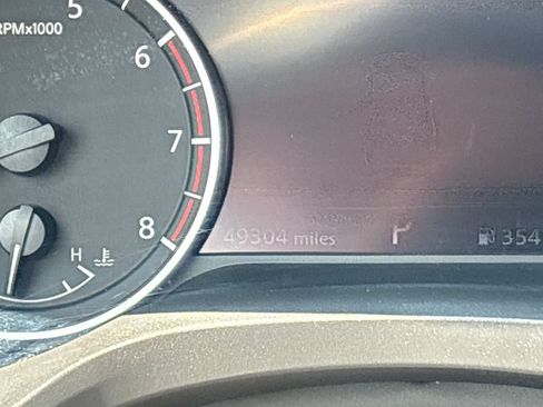 Used 2025 Nissan Rogue SV FWD image 22