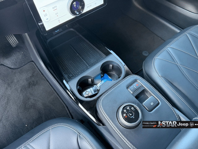 Used 2022 Ford Mustang Mach-E Select RWD image 22