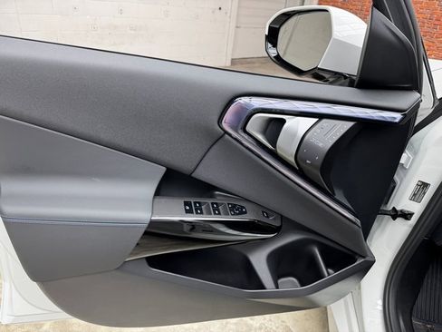 Used 2026 BMW X3 xDrive30 w/ M Sport Package image 10