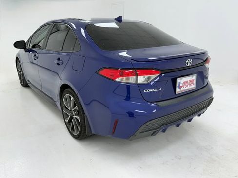 Used 2020 Toyota Corolla SE FWD image 18