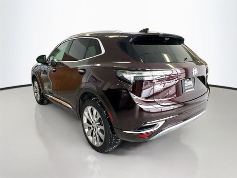 Used 2022 Buick Envision Avenir w/ Technology Package II image 5