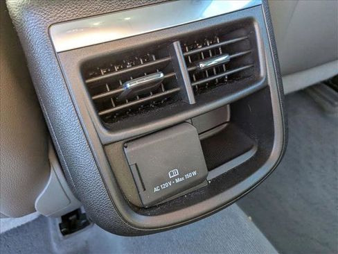 Used 2015 Chevrolet Impala LTZ FWD image 18