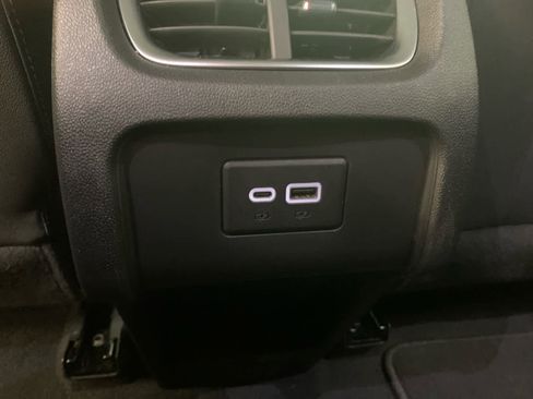 Used 2024 Chevrolet Blazer LT FWD image 19