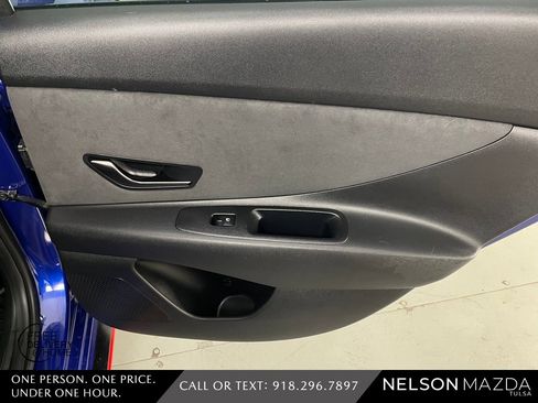 Used 2022 Hyundai Elantra N image 36