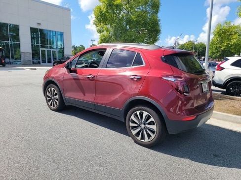 Used 2021 Buick Encore Preferred AWD/4WD image 6