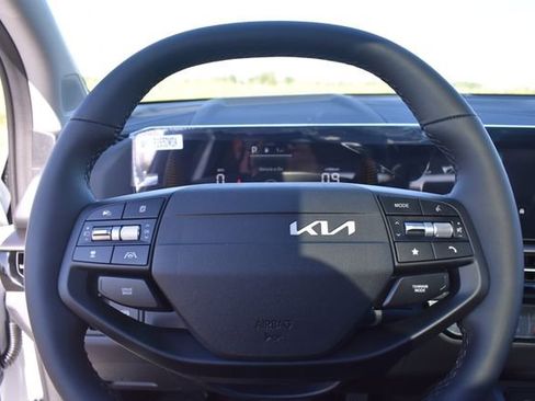 New 2026 Kia Sportage EX AWD/4WD image 33