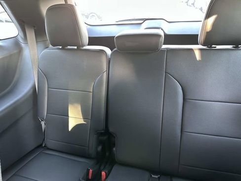 New 2026 Chevrolet Traverse LT w/ Enhanced Driving Package image 12